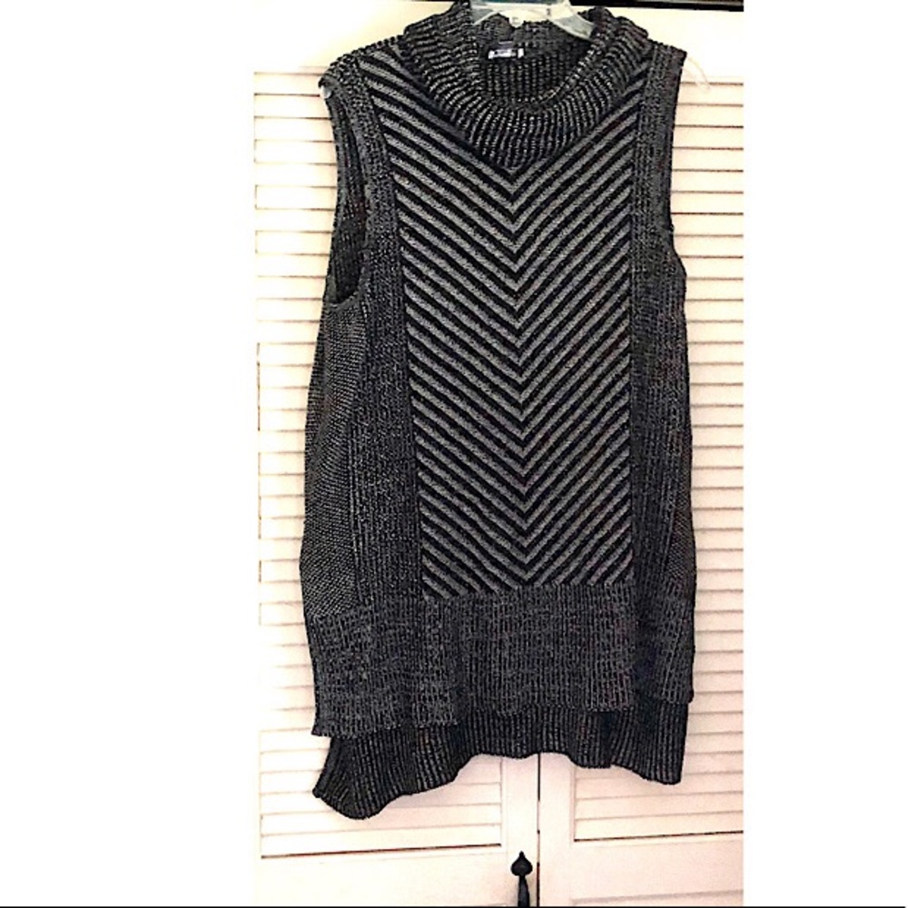 Avenue Black & White Cowl Turtleneck Sleeveless Tunic Sweater 14-16